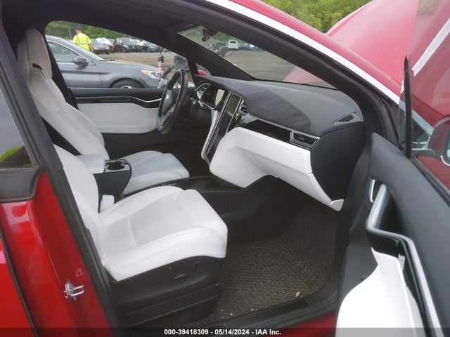 5YJXCBE28HF054171 Tesla Model X 100d/75d/90d