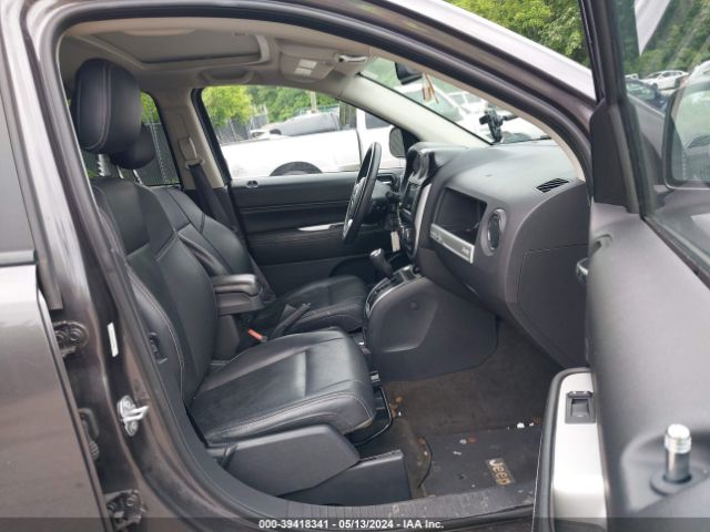 2017 JEEP COMPASS 1C4NJDEB4HD188689 Photo 4