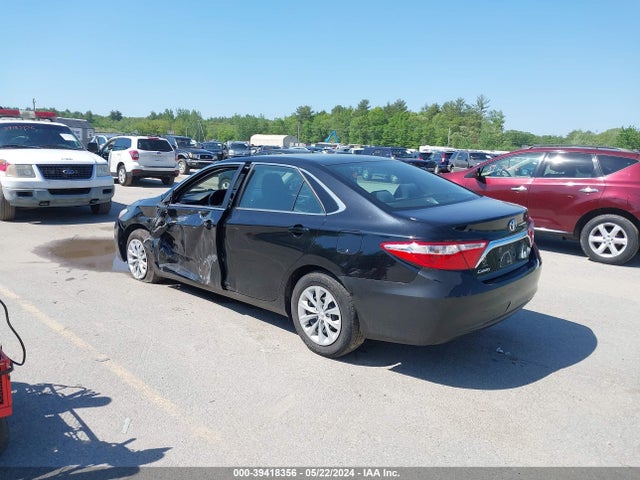 Toyota CAMRY LE 2017 4T1BF1FKXHU452155 Image 3