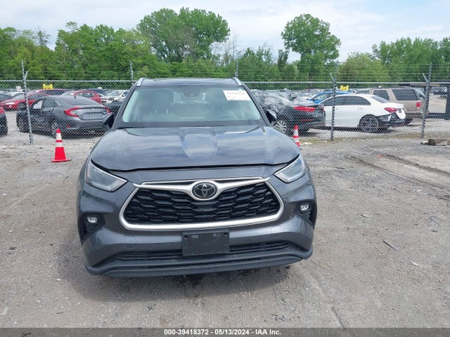 Toyota Highlander Xle 2021 5TDGZRBH8MS062082 Image 12