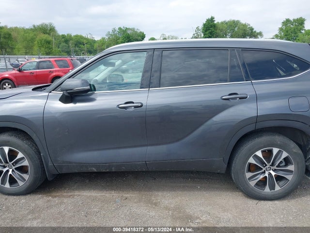 Toyota Highlander Xle 2021 5TDGZRBH8MS062082 Image 14
