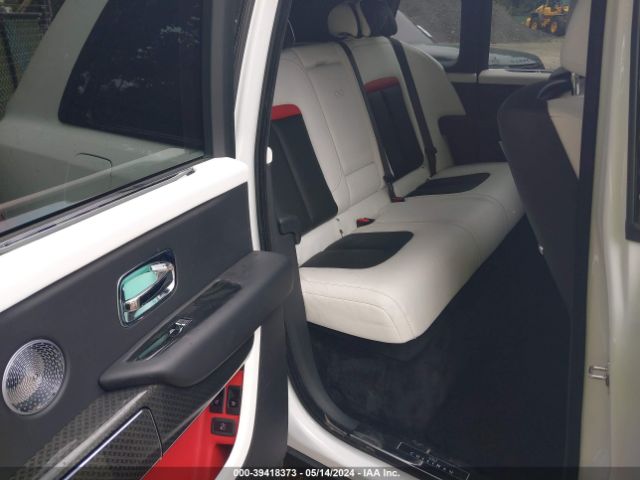 SLATV8C09LU201635 Rolls-Royce Cullinan
