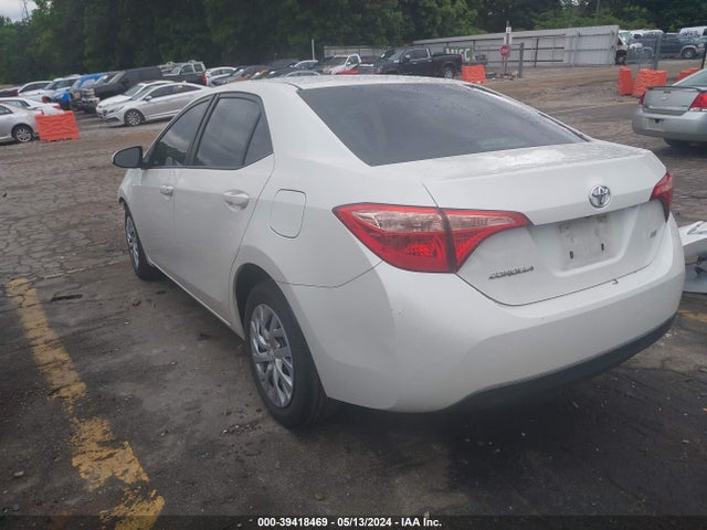Toyota COROLLA LE 2019 5YFBURHE6KP922427 Image 3