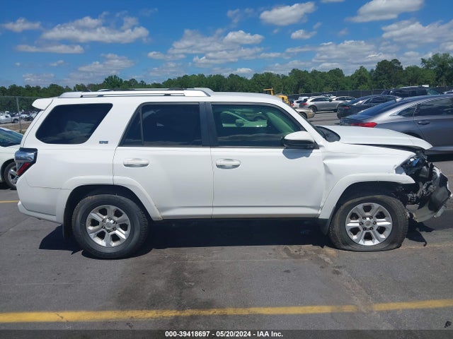 Toyota 4RUNNER SR5 2015 JTEZU5JR8F5089832 Image 13