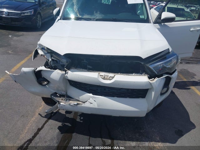 Toyota 4RUNNER SR5 2015 JTEZU5JR8F5089832 Image 6