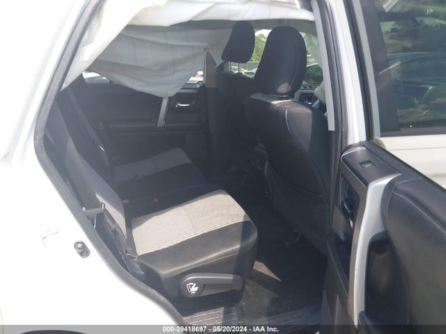 Toyota 4RUNNER SR5 2015 JTEZU5JR8F5089832 Image 8