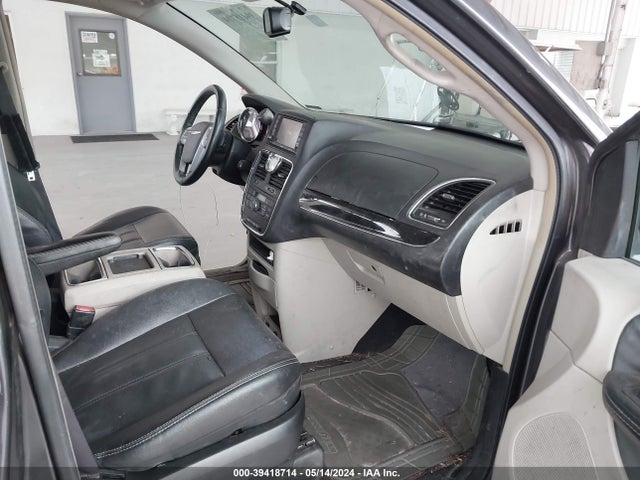 2C4RC1BG7FR552124 Chrysler Town & Country Touring