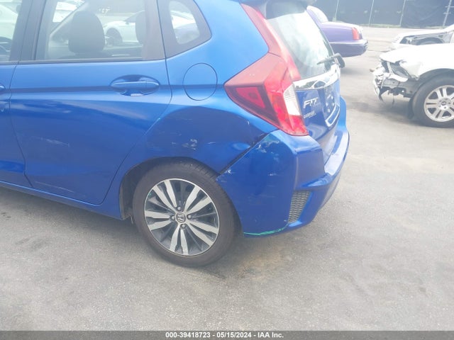 Honda FIT EX 2017 3HGGK5G77HM705705 Image 6
