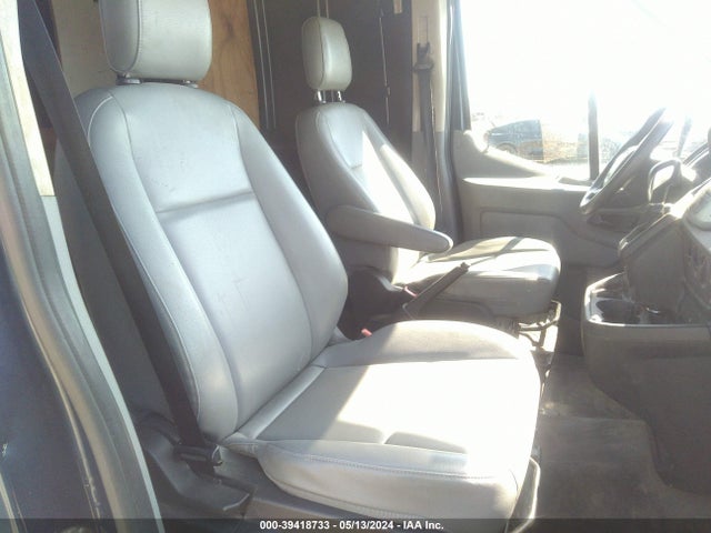 Ford Transit-250 2015 1FTNR2CM1FKB25446 Image 5