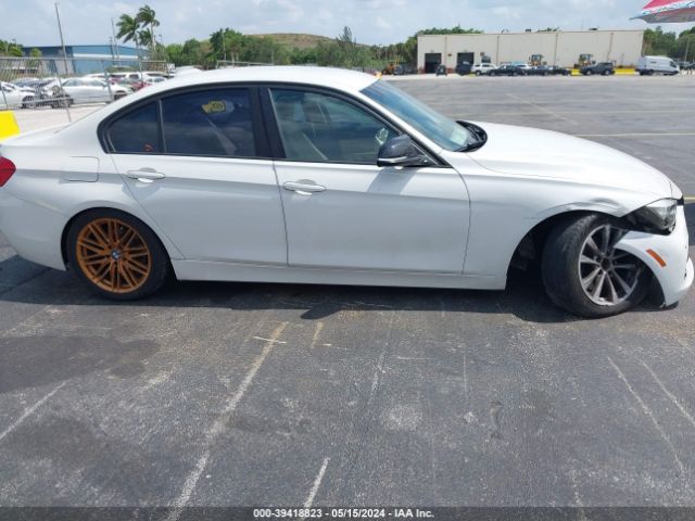 WBA8A9C33HK864175 BMW 320i
