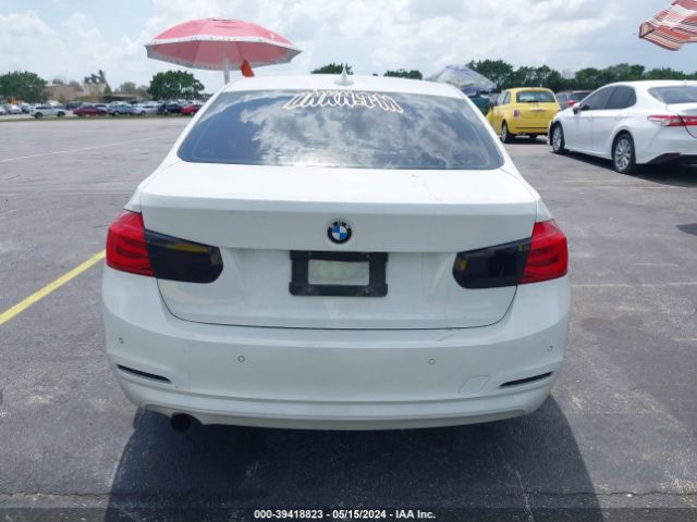 WBA8A9C33HK864175 BMW 320i