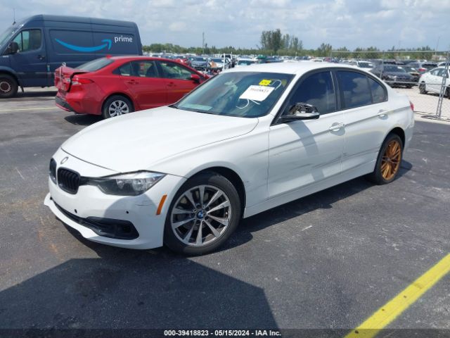 WBA8A9C33HK864175 BMW 320i