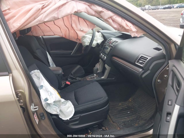 Subaru Forester 2.5i Premium 2016 JF2SJADC1GH520270 Image 5