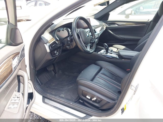 WBAJE7C51KWD55197 BMW 540i Xdrive