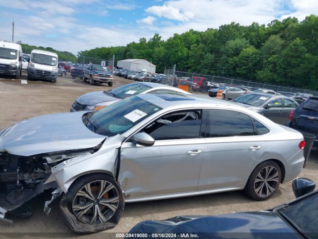 1VWSA7A36MC000688 Volkswagen Passat 2.0t Se