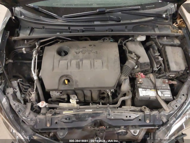 Toyota COROLLA LE 2018 5YFBURHE1JP847649 Image 10