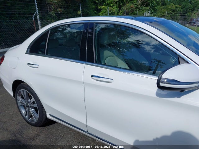 Mercedes-Benz C 300 4matic 2019 WDDWF8EB1KR515191 Image 13