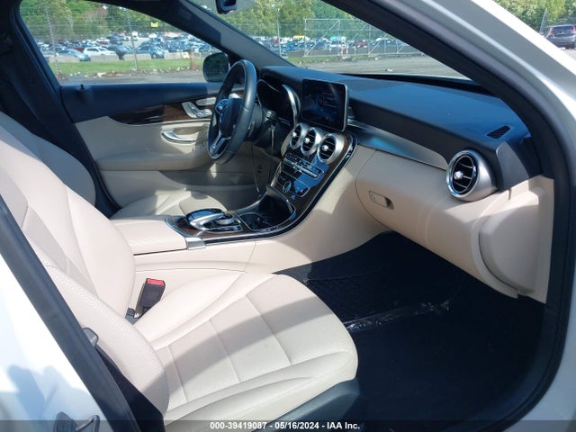 Mercedes-Benz C 300 4matic 2019 WDDWF8EB1KR515191 Image 5