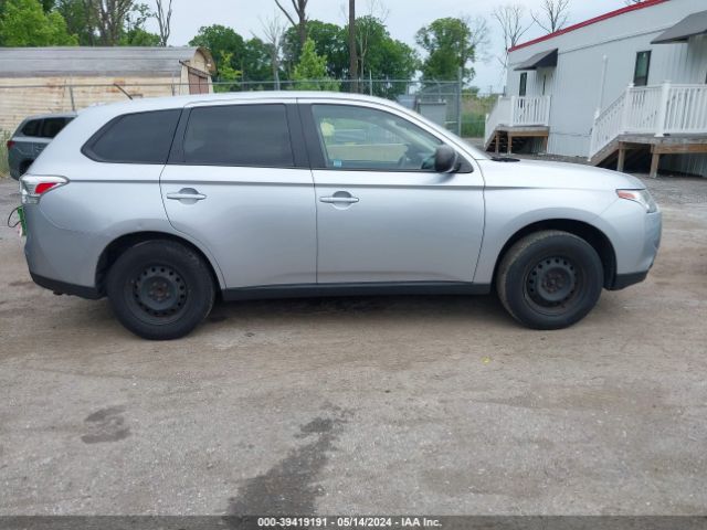 JA4AD2A35EZ005978 Mitsubishi Outlander Es