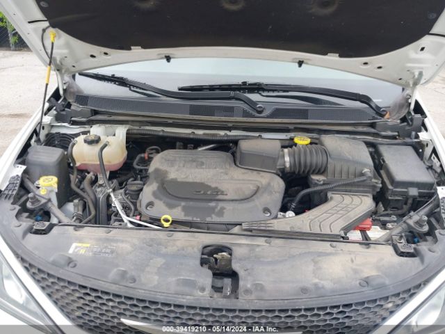 2C4RC1EG6LR159528 Chrysler Pacifica Touring L Plus