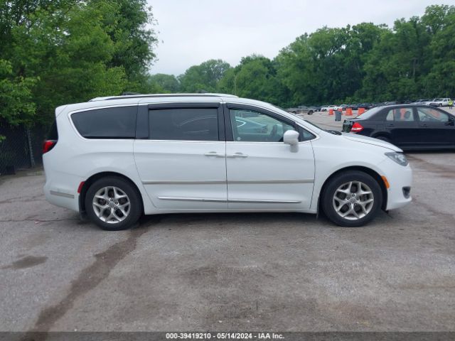 2C4RC1EG6LR159528 Chrysler Pacifica Touring L Plus