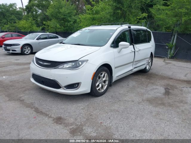 2C4RC1EG6LR159528 Chrysler Pacifica Touring L Plus