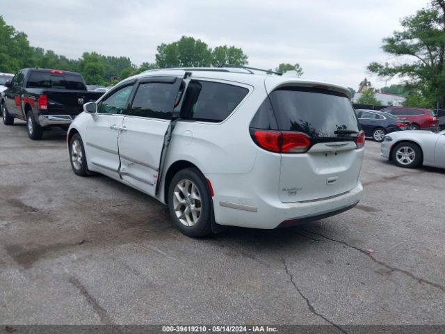 2C4RC1EG6LR159528 Chrysler Pacifica Touring L Plus