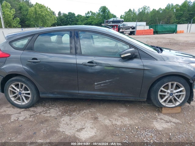 Ford FOCUS SE 2017 1FADP3K27HL278777 Image 14