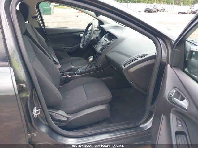 Ford FOCUS SE 2017 1FADP3K27HL278777 Image 5