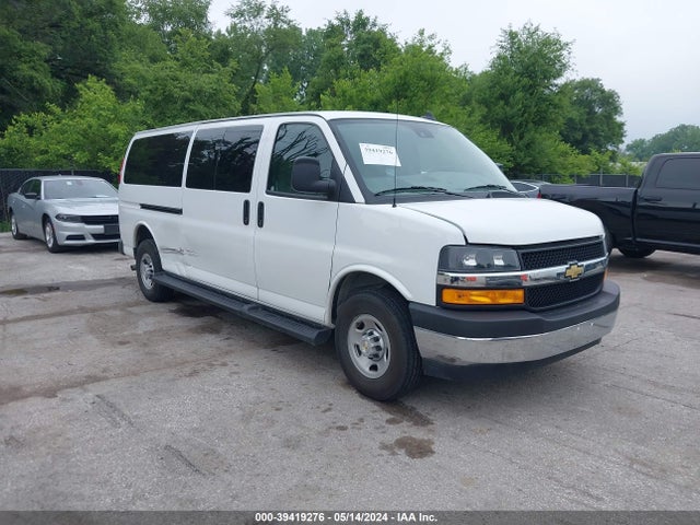 Chevrolet Express Passenger Rwd 3500 Extended Wheelbase Lt 2023 1GAZGPFPXP1256322 zdjęcie główne