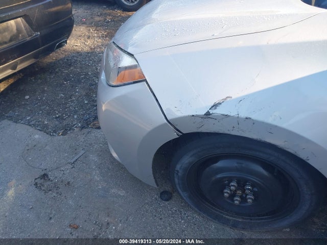 Toyota Corolla Le Plus 2016 2T1BURHE3GC541044 Image 6
