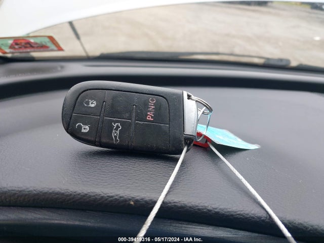 Chrysler 200 S 2015 1C3CCCBB4FN675757 Image 11