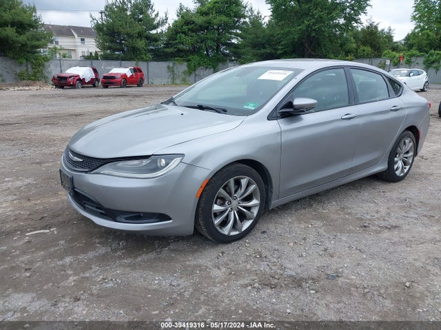 Chrysler 200 S 2015 1C3CCCBB4FN675757 Image 2