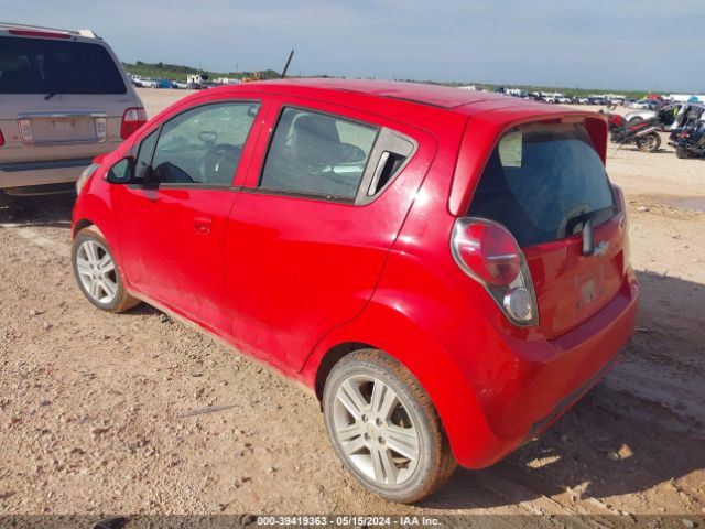KL8CB6S93FC811555 Chevrolet Spark Ls Cvt