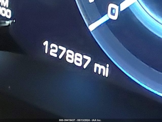 1GYS4CKJ7JR152515 Cadillac Escalade Premium Luxury