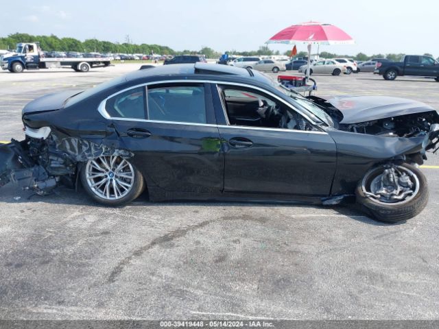 3MW39FF02R8E03197 BMW 3 Series 330e