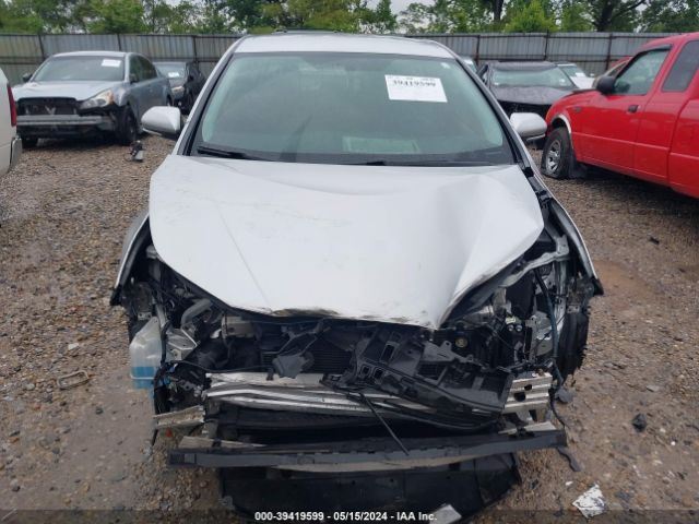 JTDKBRFU2G3509758 Toyota Prius Two
