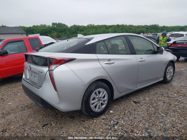 JTDKBRFU2G3509758 Toyota Prius Two