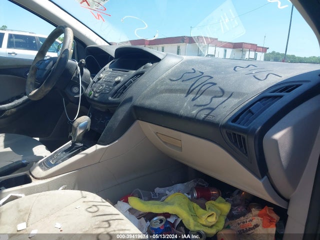 Ford FOCUS SE 2017 1FADP3K20HL285909 Image 5