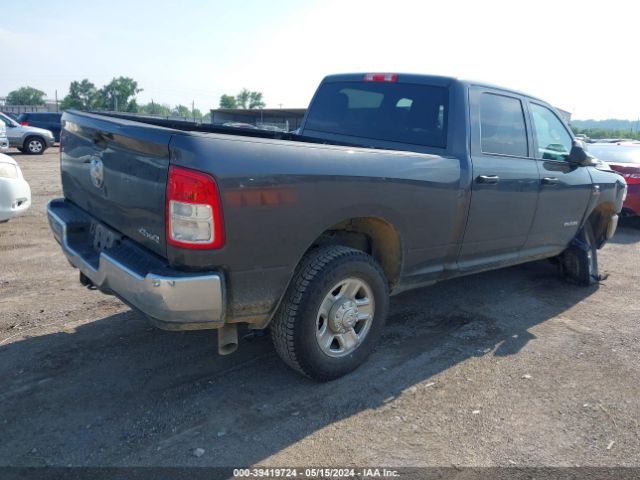 3C6UR5CL3NG351103 RAM 2500 Tradesman  4x4 6'4 Box