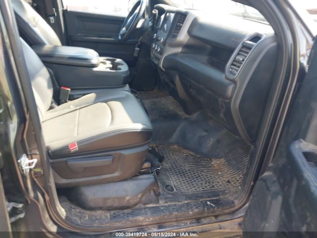 3C6UR5CL3NG351103 RAM 2500 Tradesman  4x4 6'4 Box