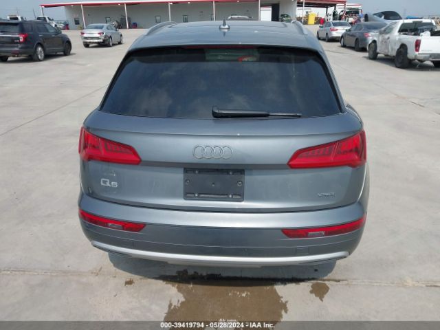 WA1ANAFY9K2037879 Audi Q5 45 Premium