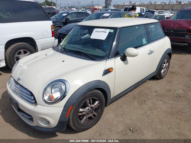 2013 MINI HARDTOP WMWSU3C53DT687059 Photo 1