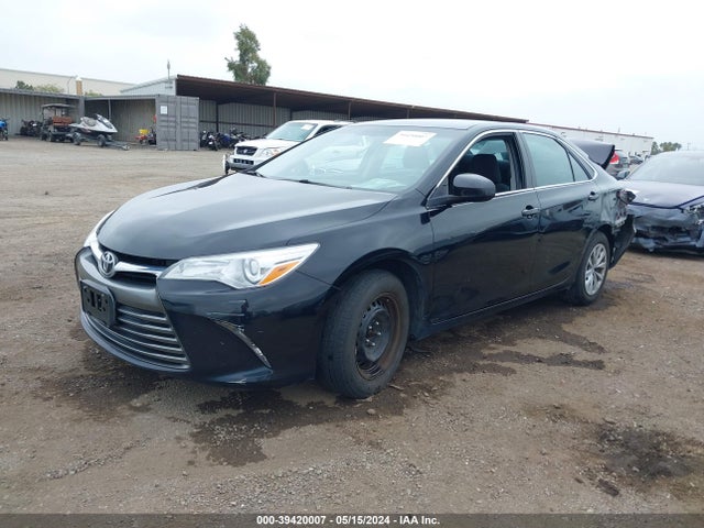 Toyota CAMRY LE 2017 4T1BF1FK4HU367537 Image 2