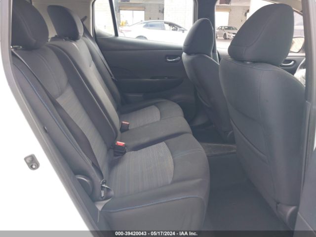 1N4AZ1CP7KC304992 Nissan LEAF SV