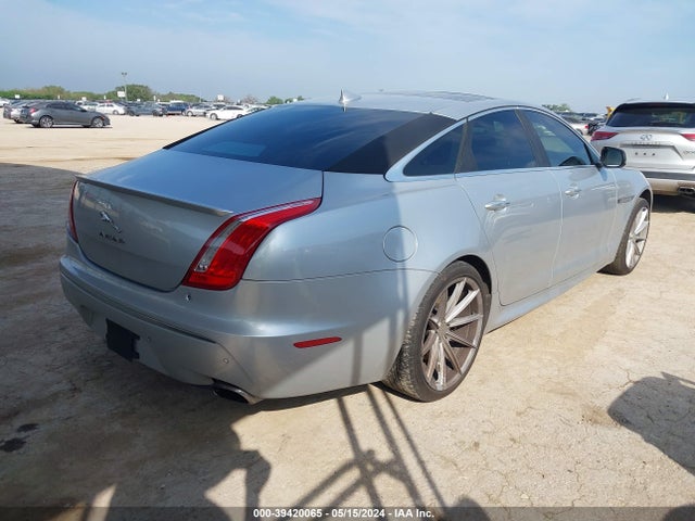 2015 JAGUAR XJ SAJWA1CZ2F8V87904 Photo 3