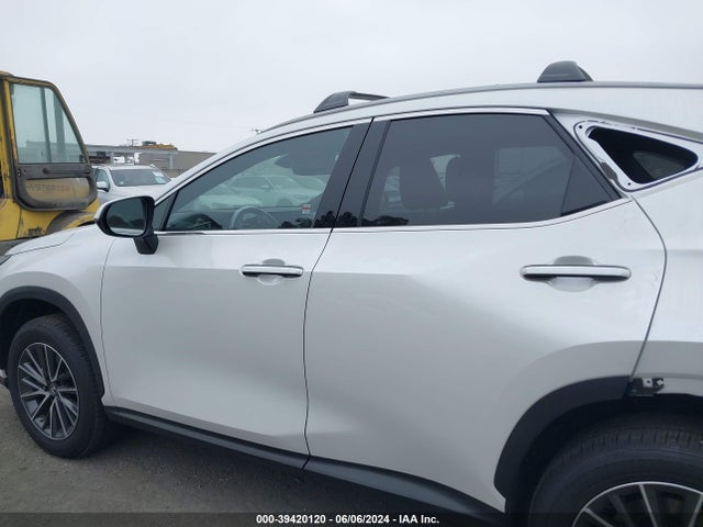 Lexus Nx 350h Premium 2023 JTJGKCEZ9P2014184 Image 15