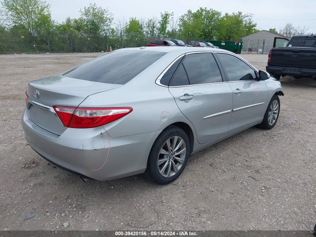 Toyota CAMRY XLE 2017 4T1BF1FK6HU786733 Image 4