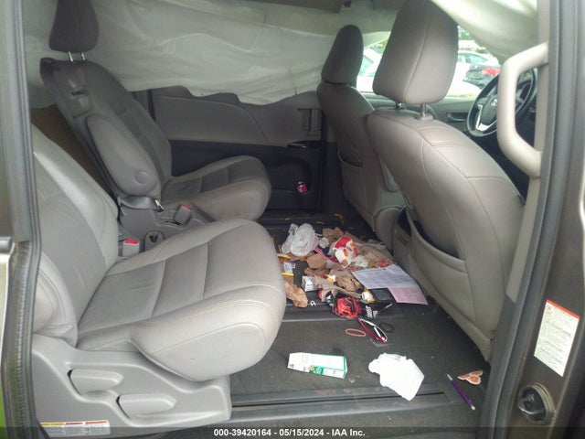 Toyota Sienna Xle 8 Passenger 2017 5TDYZ3DCXHS794609 Image 8