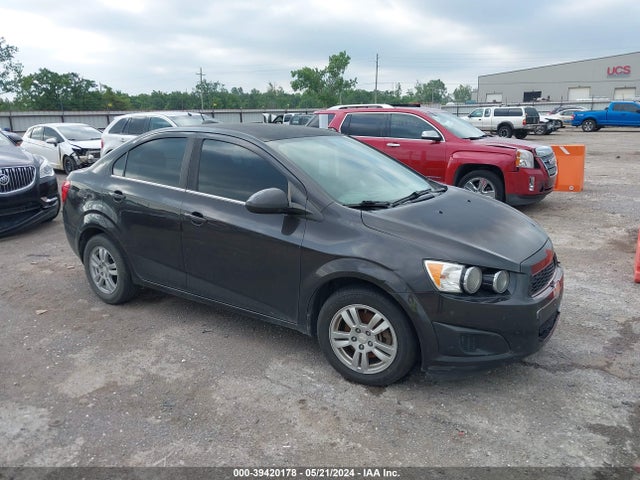 Chevrolet Sonic Lt Auto 2015 1G1JC5SH1F4203744 главное изображение